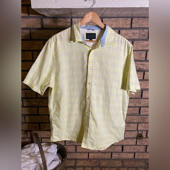 Lemonade color button down - Picture 1 of 7